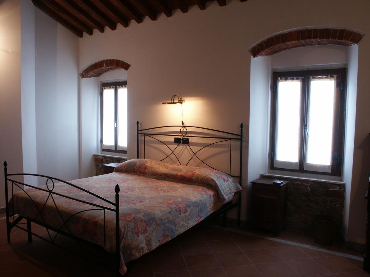 Galleria Ars Apua Bed & Breakfast Carrara Exterior photo